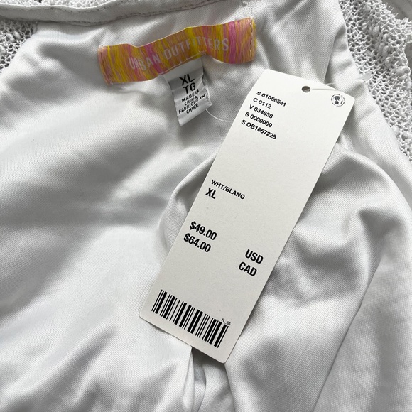 Urban Outfitters Textured Long Sleeve Cropped Blouse White XL - Picture 10 of 14